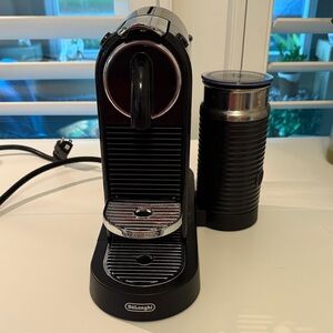 Nespresso Original Citiz Espresso Machine with Milk Frother - Black
